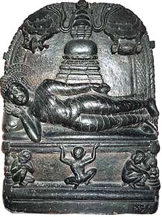 Depiction of the Parinibbana.